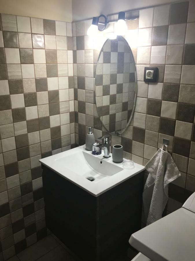 Szofi Apartman Pápa Fenyves u. 19. Apartman Kültér fotó